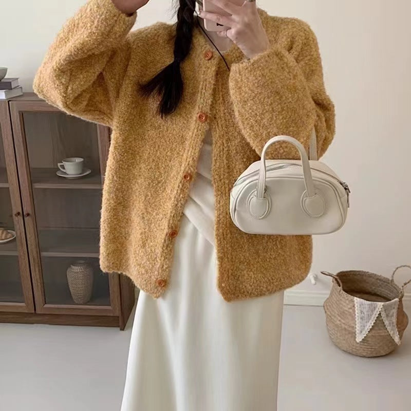 Cardigan en tricot confortable pour femme avec boutons décoratifs et coupe décontractée Chic & Stil