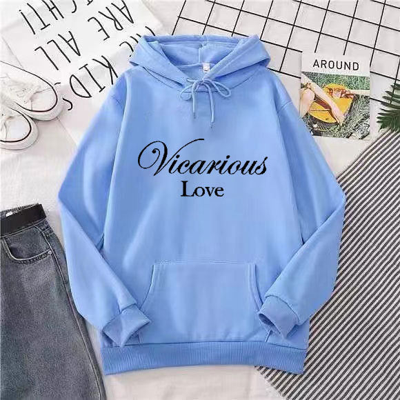 Women's hoodie with artistic lettering Chic & Stil