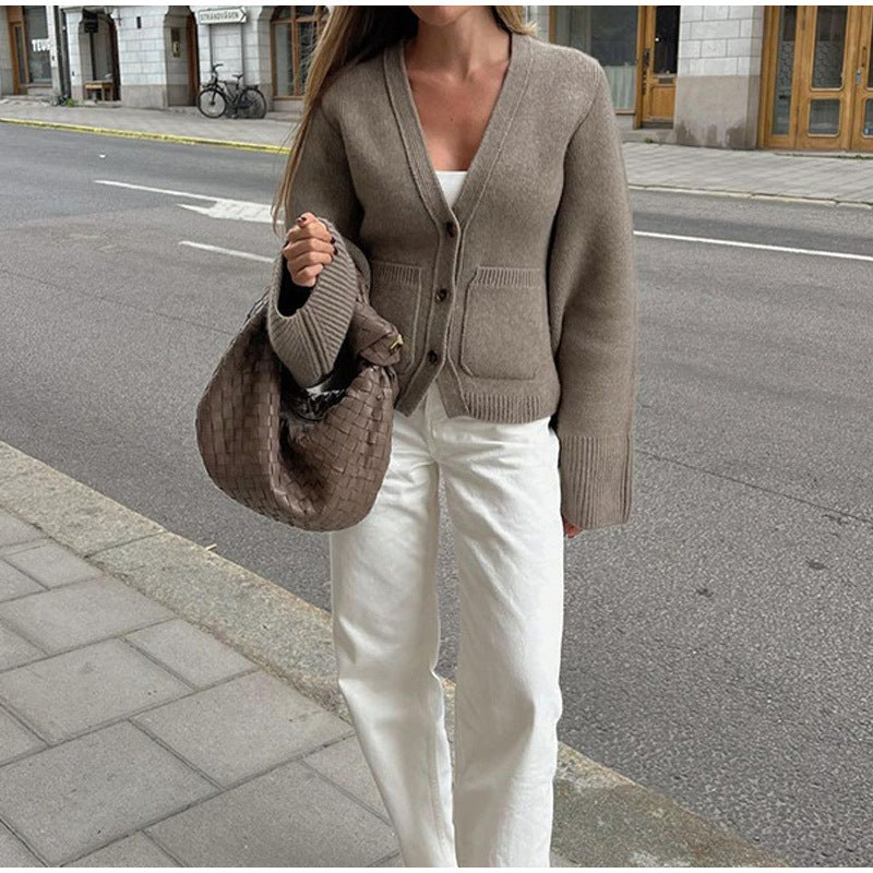 Ladies casual knit cardigan with a nice button placket and practical pockets Lune London