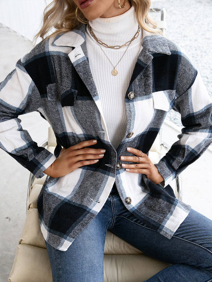 Checked shirt for women with pockets and trendy cut Lune London
