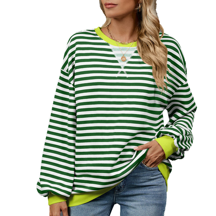Casual women's sweatshirt with a trendy striped pattern and wide-cut sleeves Lune London