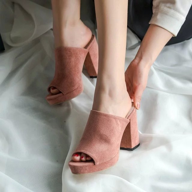 Ladies Peep-Toe Block Heel Slipper Lune London