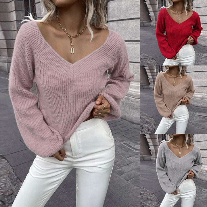 Women’s sweater in a chic and stylish knit casual style
