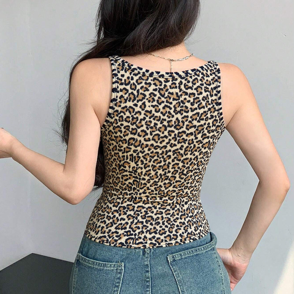 Women Sleeveless Top with Leopard Print and Figure-Hugging Silhouette Chic & Stylish