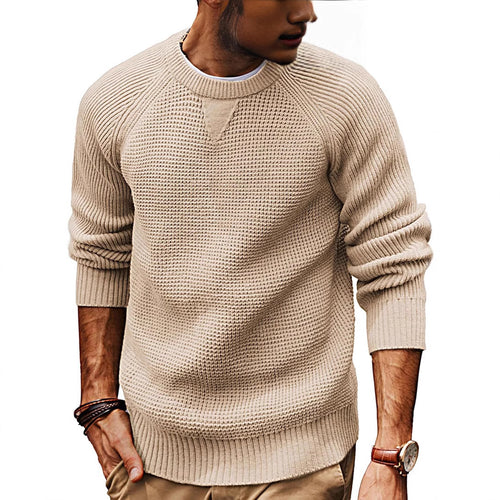 Casual knitted sweater for men with a structured fabric pattern and a round collar Lune London