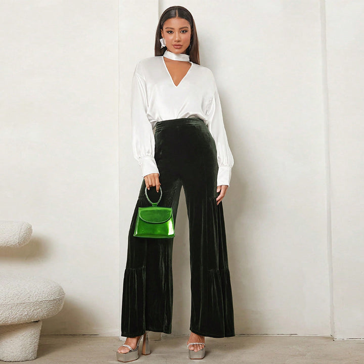 Pantalons larges en velours pour femmes avec détails froncés Chic & Stil