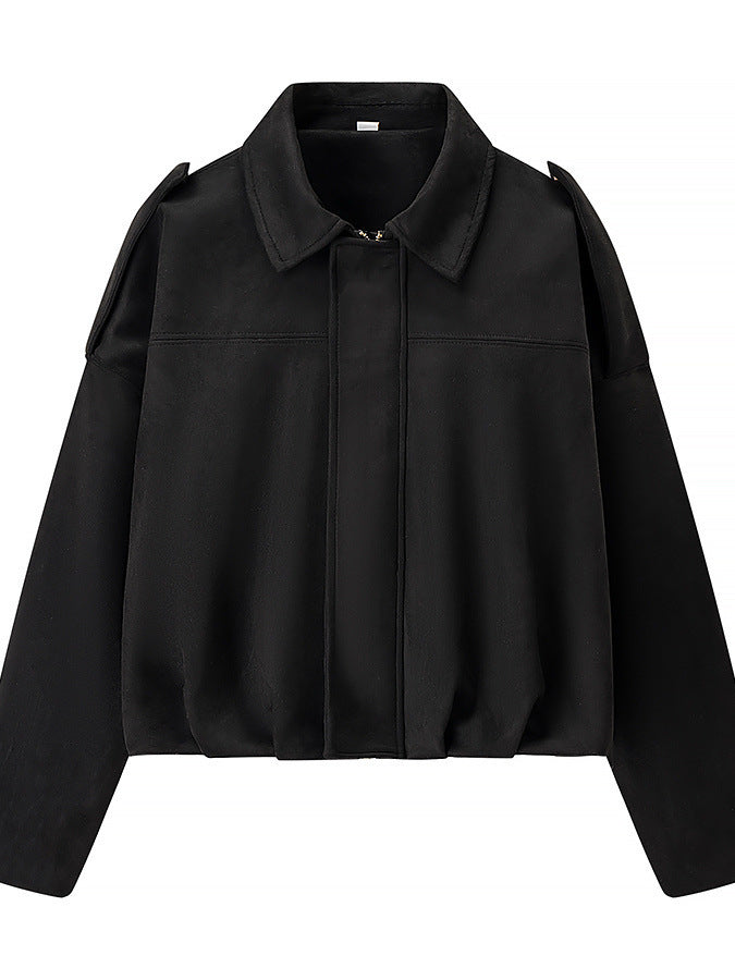 Short transitional jacket for women with modern details and a relaxed fit Lune London