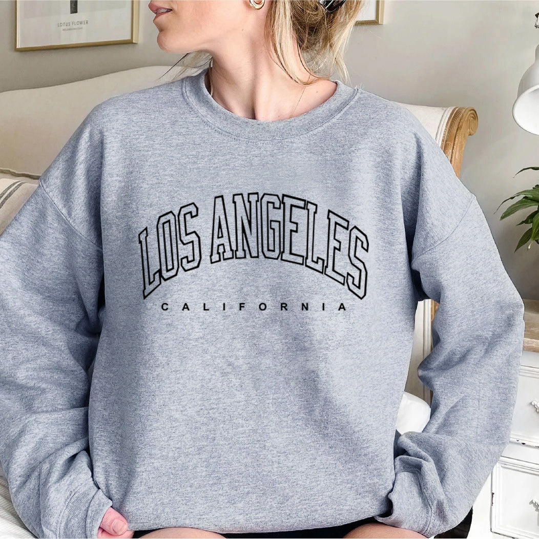 Sweatshirt pour femmes avec lettrage créatif et coupe décontractée Chic & Stil
