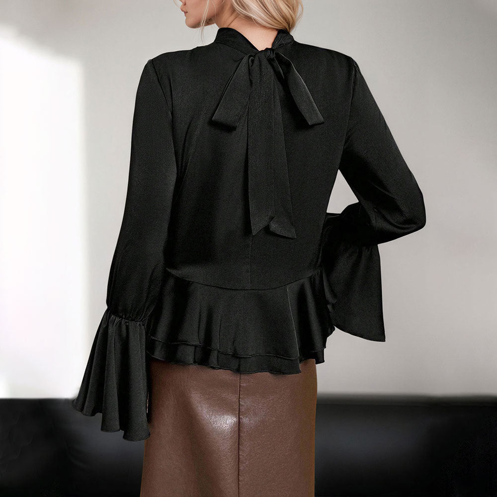 Haut pour femmes avec des manches larges et évasées et un volant sophistiqué Chic & Stil