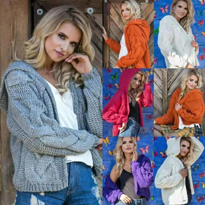Knitted hooded jacket for ladies with a bulky fabric and a textured pattern Lune London