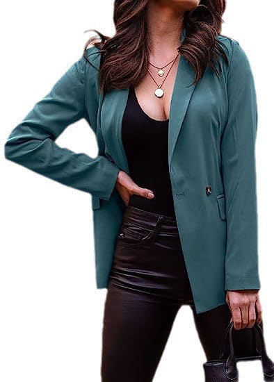 Women Elegant Blazer with relaxed fit and fine lapels Lune London