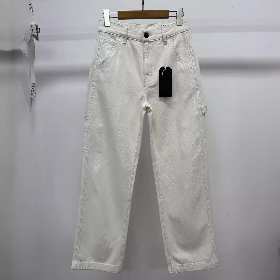 Wide cargo pants for women with practical pockets and comfortable fit Lune London