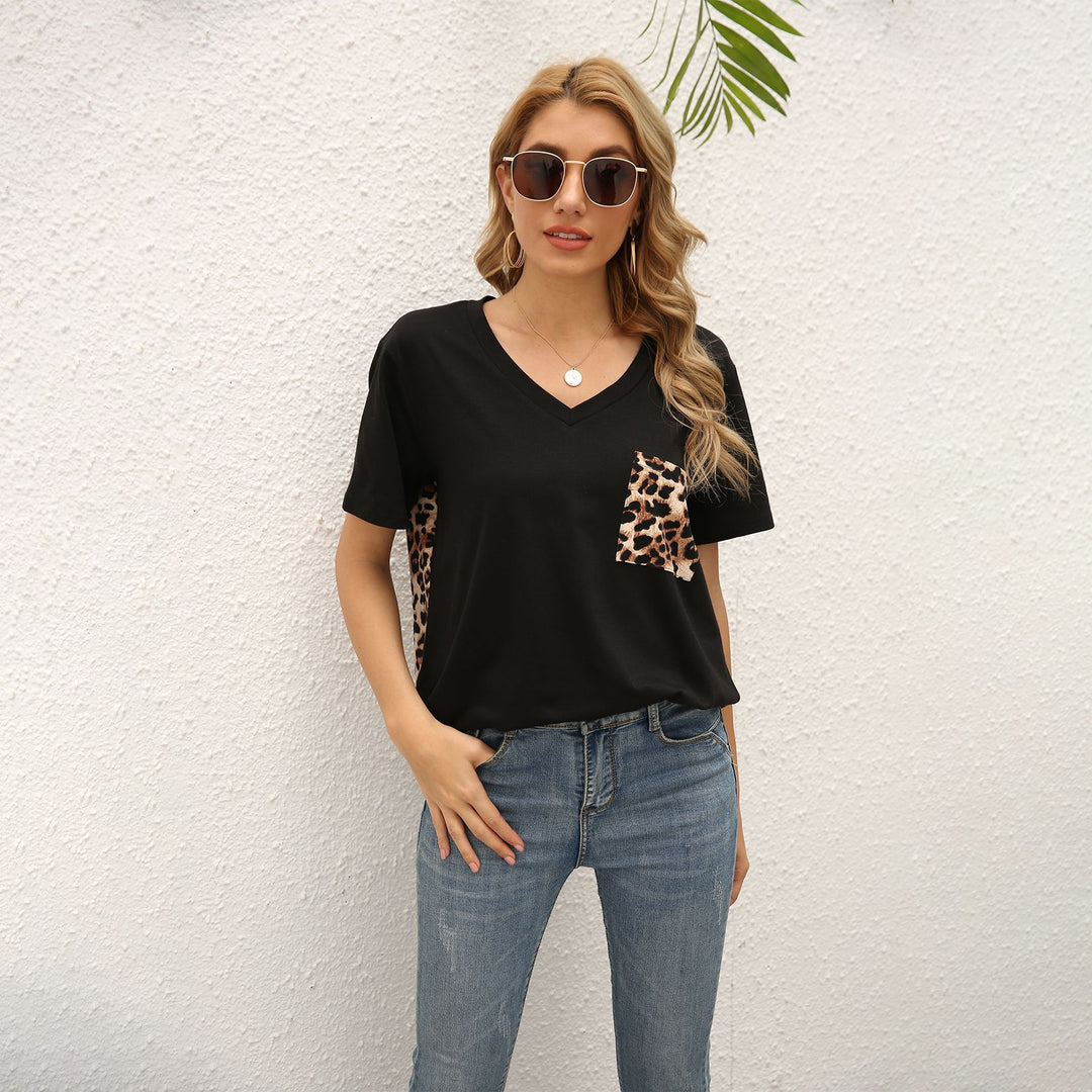 Lune London women's T-shirt with trendy animal print and V neck