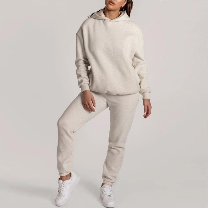 Ladies comfortable and stylish hoodie and jogging set Lune London