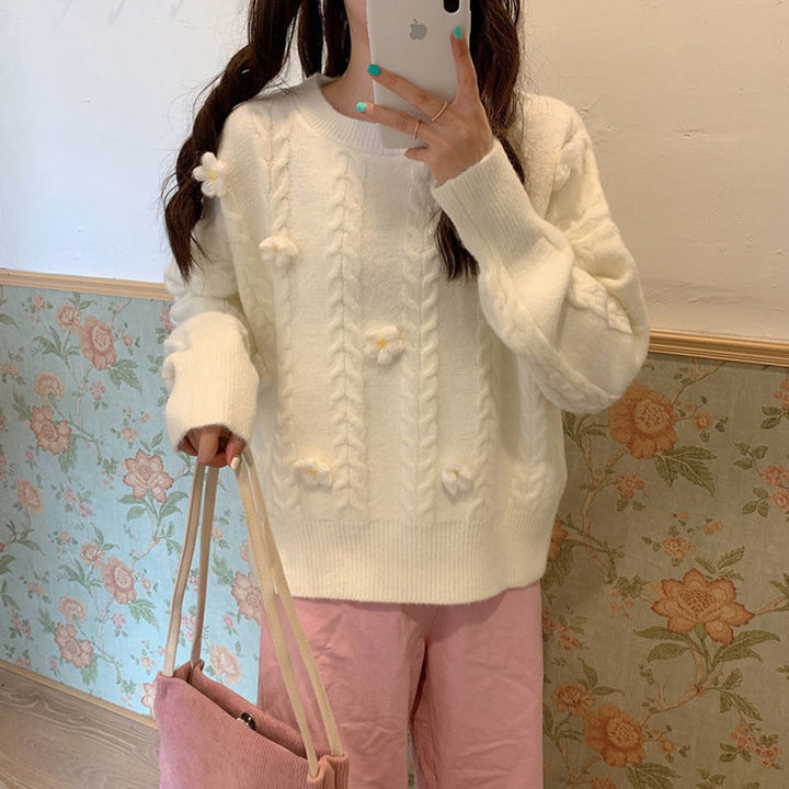 Pull en tricot épais à la mode pour femmes avec applications florales Chic & Stil