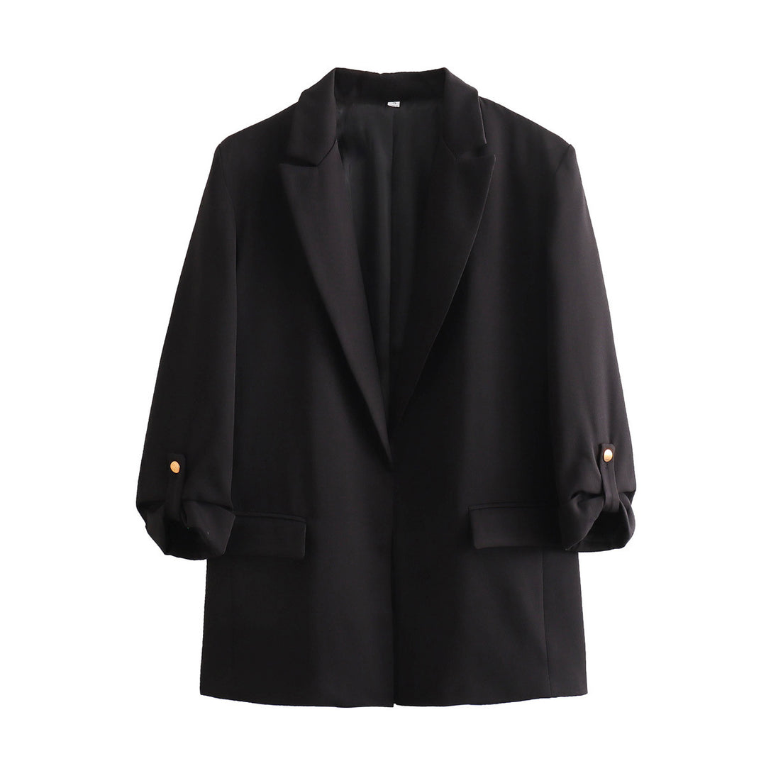 Elegant blazer jacket for women with structured sleeves and discreet golden accents Lune London