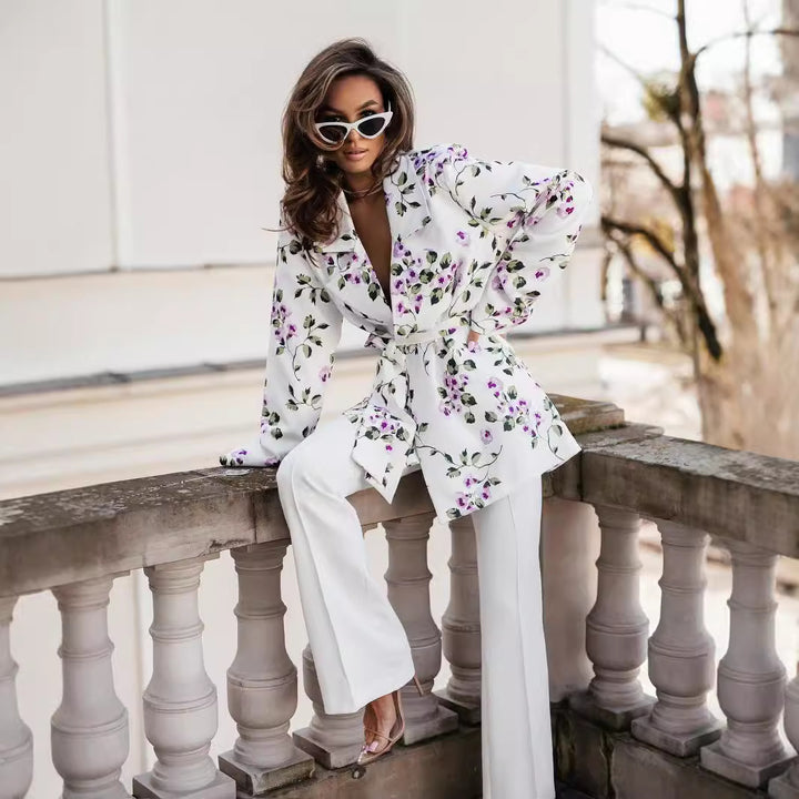 Ladies Elegant Leopard Print Jacket with Chic Belt and Style