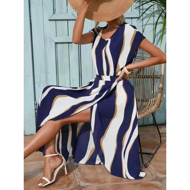 Women Elegant Maxi Dress with Side Slit and Chic Fluid Silhouette