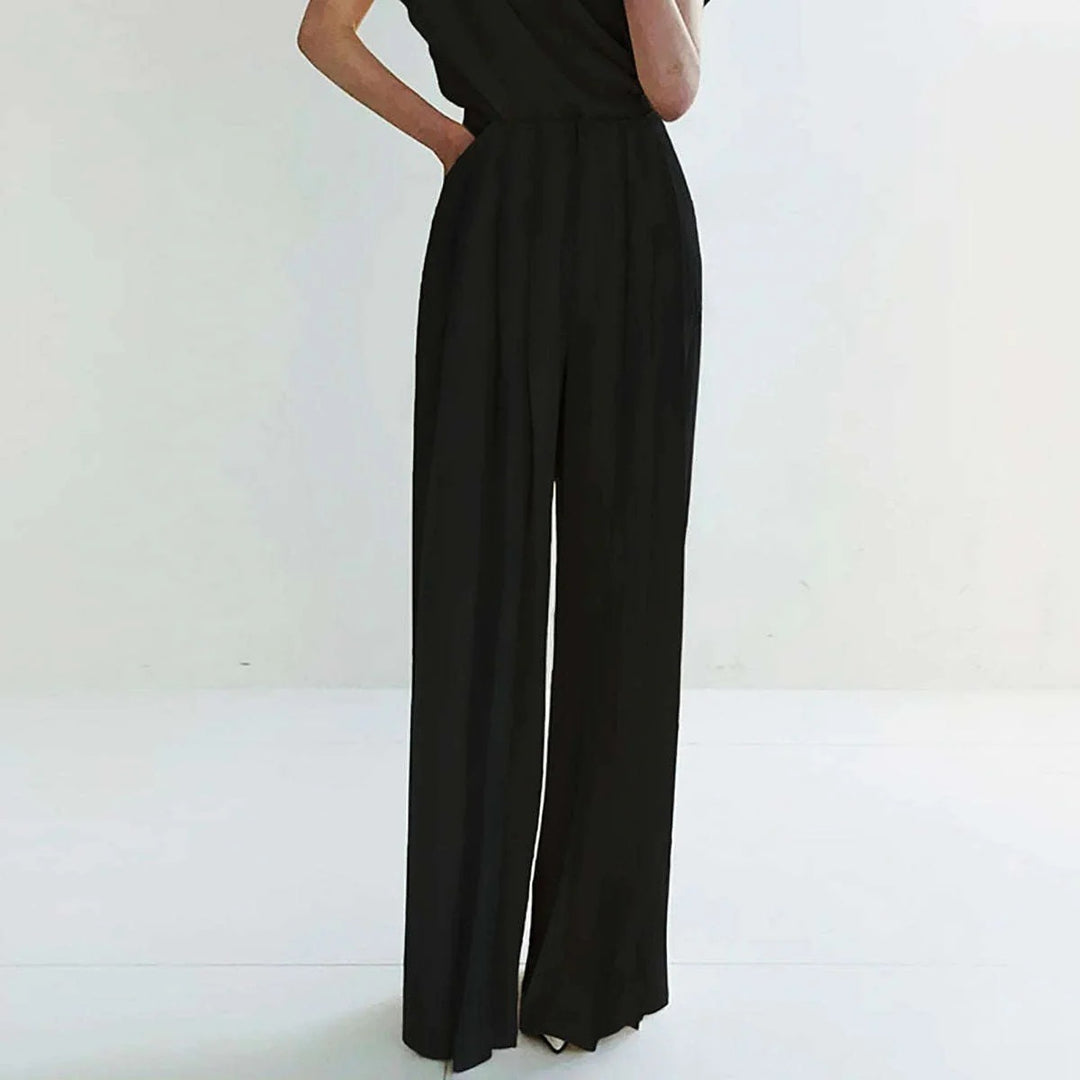 Ladies Elegant Jumpsuit with Wide Leg and Chic Fitted Cut and Style