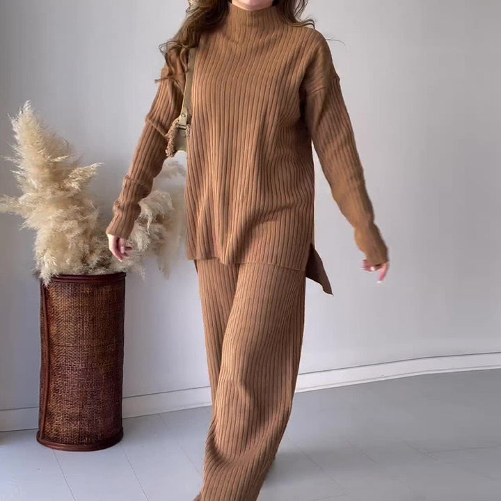 Lune London Ladies Ribbed Knit Lounge Set
