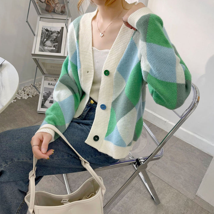 Women's cardigan with modern diamond pattern Lune London