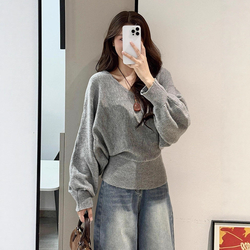 Pull moderne pour femmes avec col en V et ceinture à nouer optionnelle Chic & Stil
