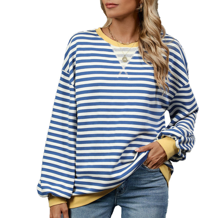Casual women's sweatshirt with a trendy striped pattern and wide-cut sleeves Lune London