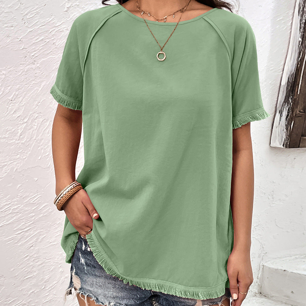 Casual t-shirt for women with fringed sleeves and a round collar Lune London