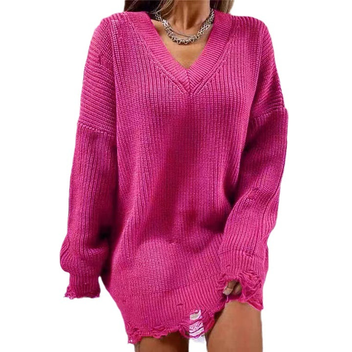 Casual oversized women's sweater with V-neckline and relaxed fringes Lune London
