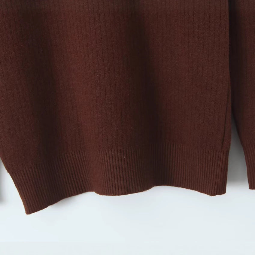 Pull en maille fine pour femmes avec col montant Chic & Stil