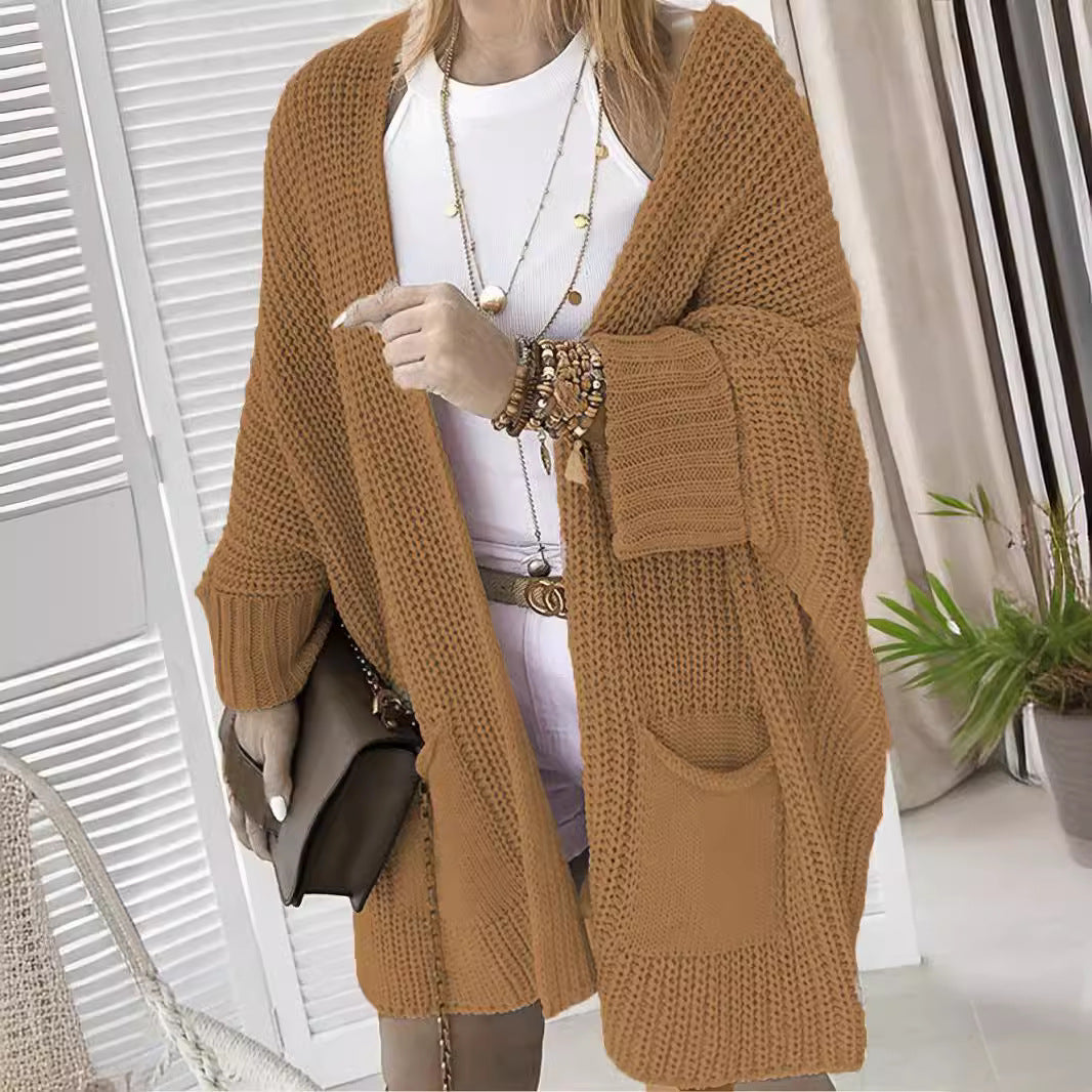 Chunky knit jacket for women with deep pockets and a relaxed fit Lune Londonl
