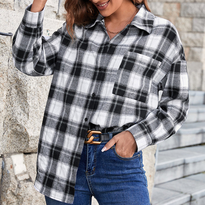 Oversized checkered shirt for women with modern details Lune London