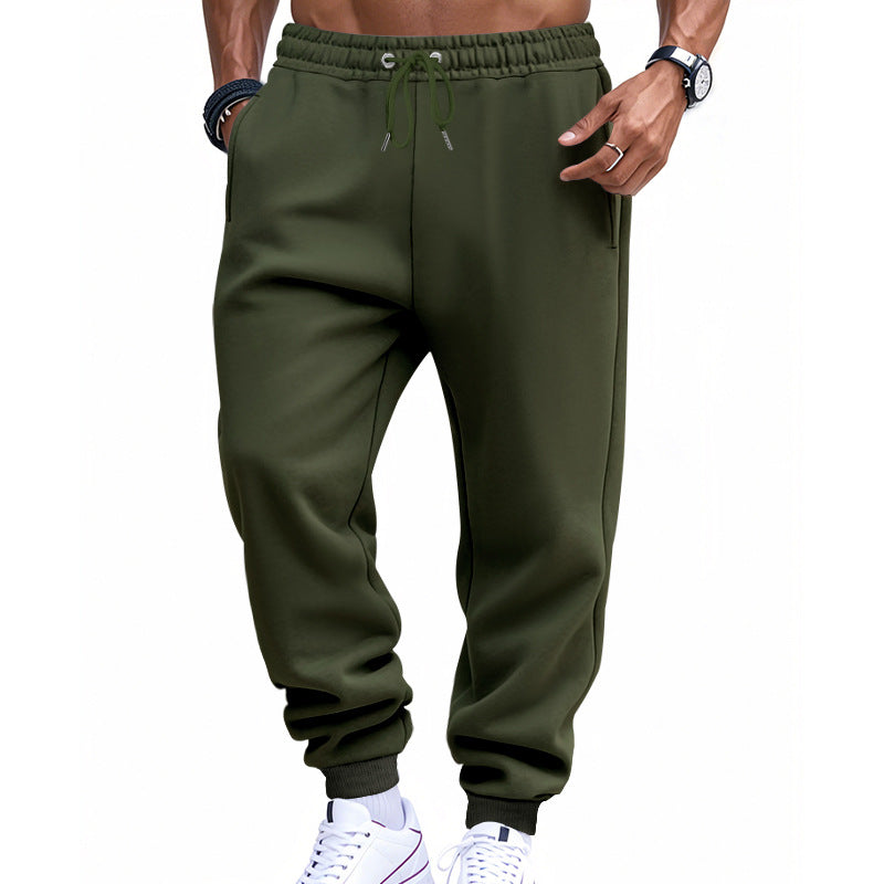 Trendy jogger pants for men with elastic waistband and side pockets Lune London