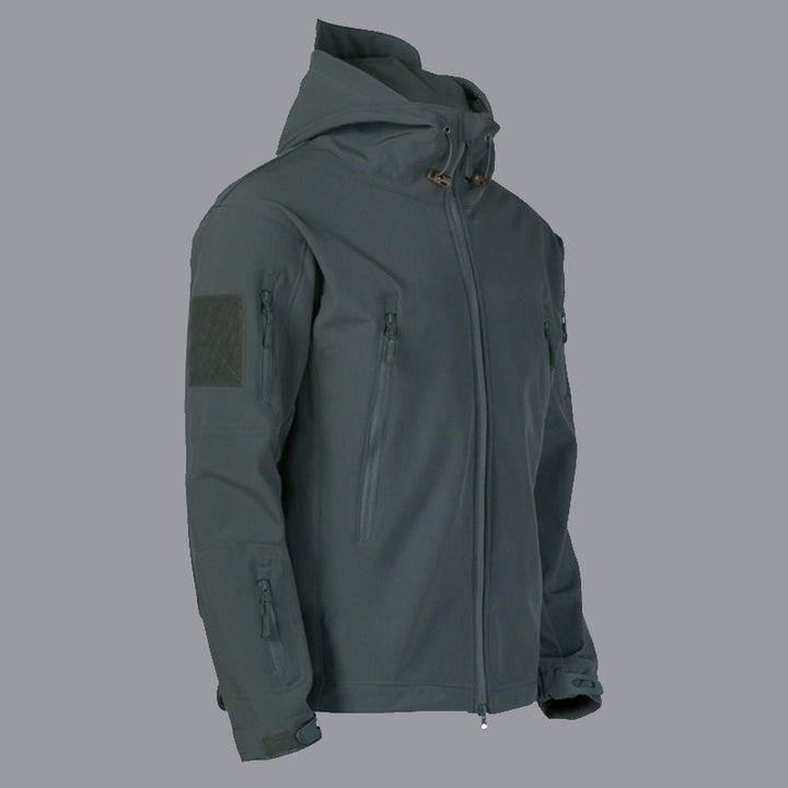 Technical softshell jacket for men with multifunctional pockets and adjustable hood system Lune London