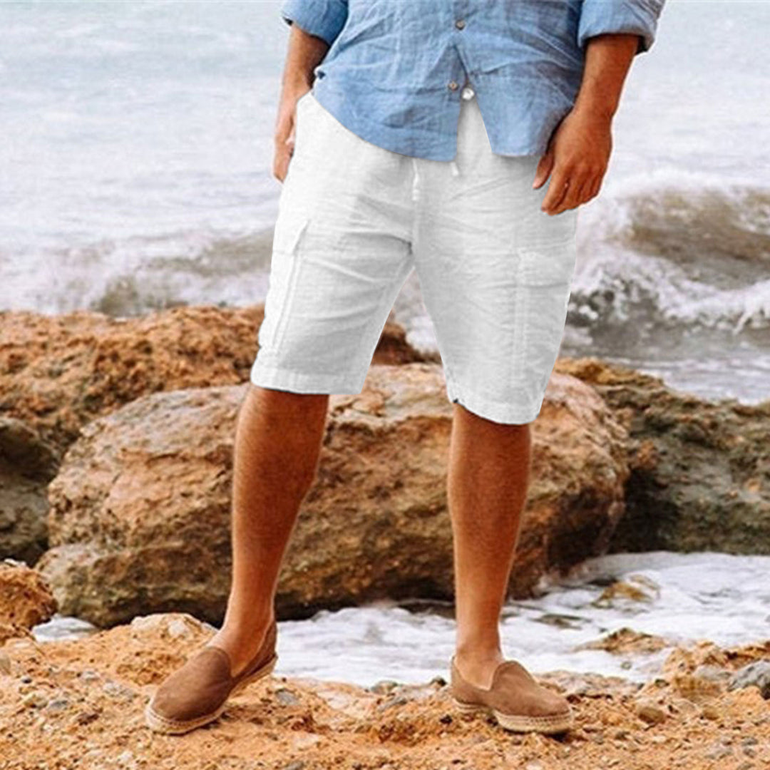 Practical leisure shorts for men with multiple pockets Lune London