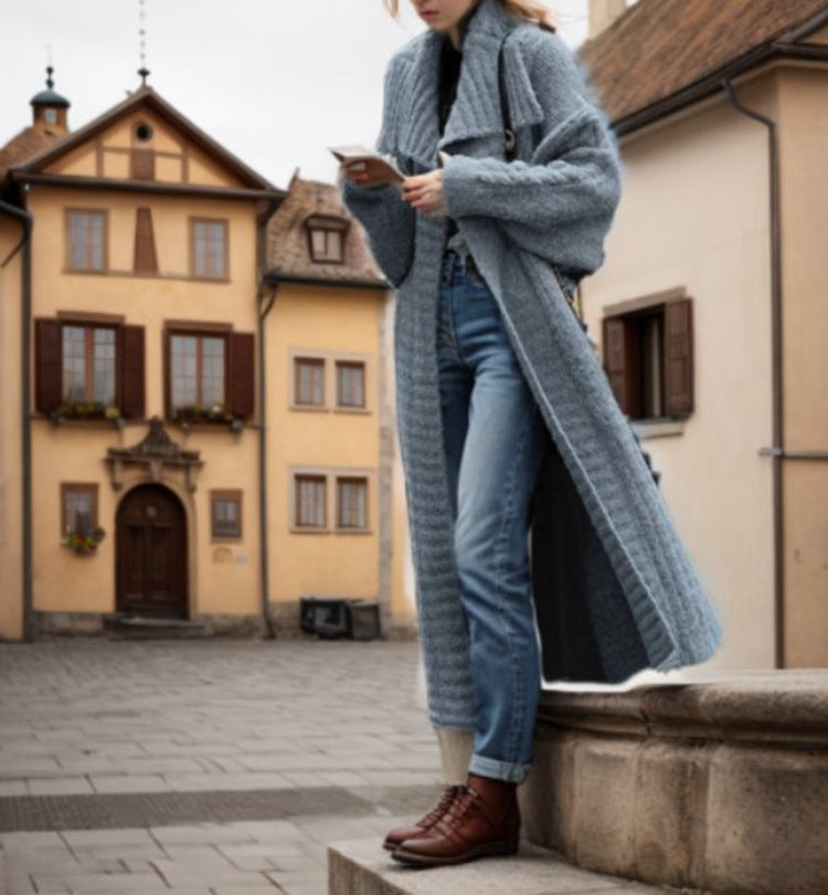 Knitted coat for women with structured design and voluminous sleeves Lune London