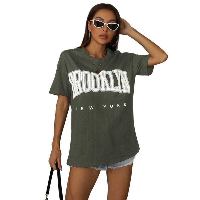 T-shirt surdimensionné pour femmes avec impression tendance Brooklyn Chic & Stil