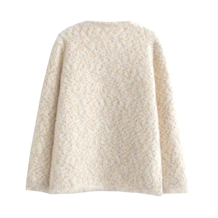 Women's fashion chunky knit cardigan with decorative V-neck and practical pockets Lune London