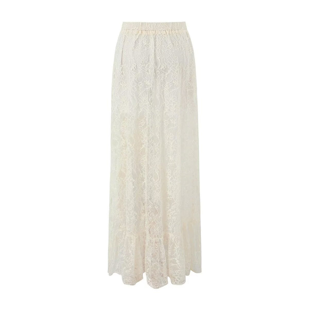 Maxi skirt for women with a delicate lace design and a seductive slit Lune London