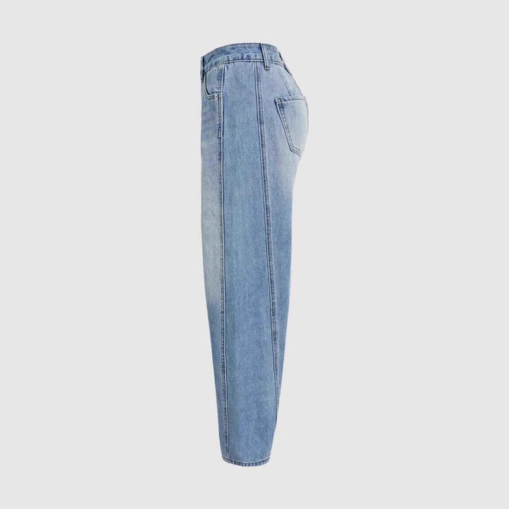 Loose women's jeans with a vintage look and frayed hem Chic & Stil