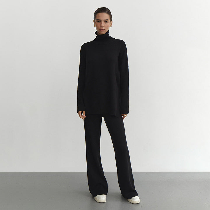 Modular knitted set for women with high collar and loose fit Lune London