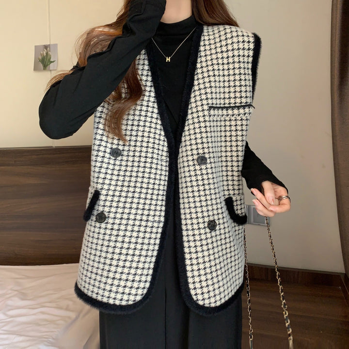 Gilet tricoté élégant pour femme avec motif à carreaux et design de poche pratique Chic & Stil