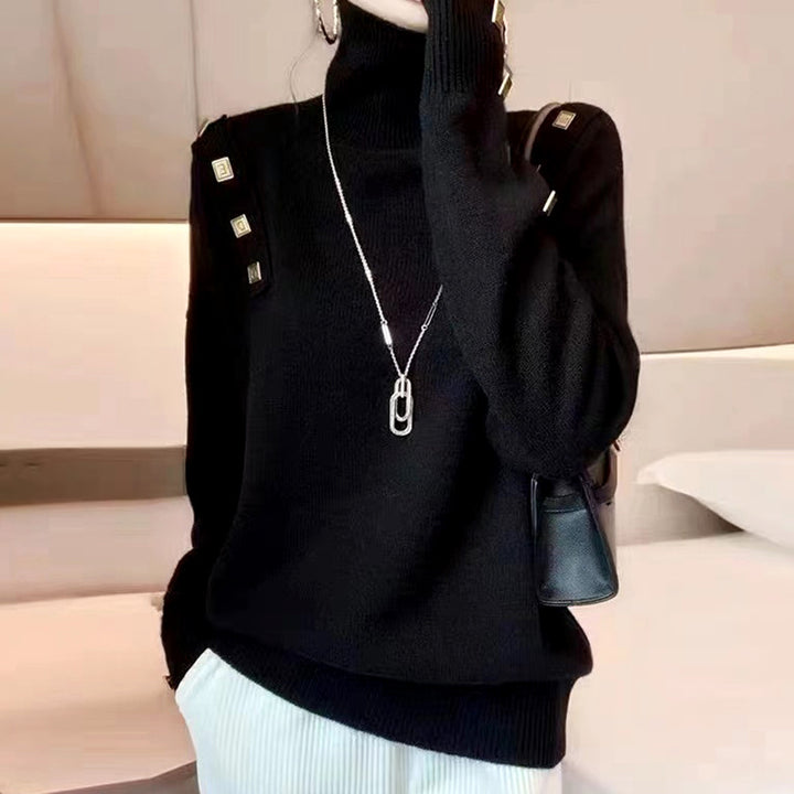 Pull à col roulé pour femmes avec détails de boutons décoratifs Chic & Stil