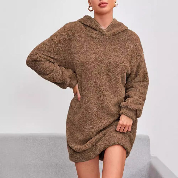 Oversized cozy hooded dress for women in soft fleece Lune London