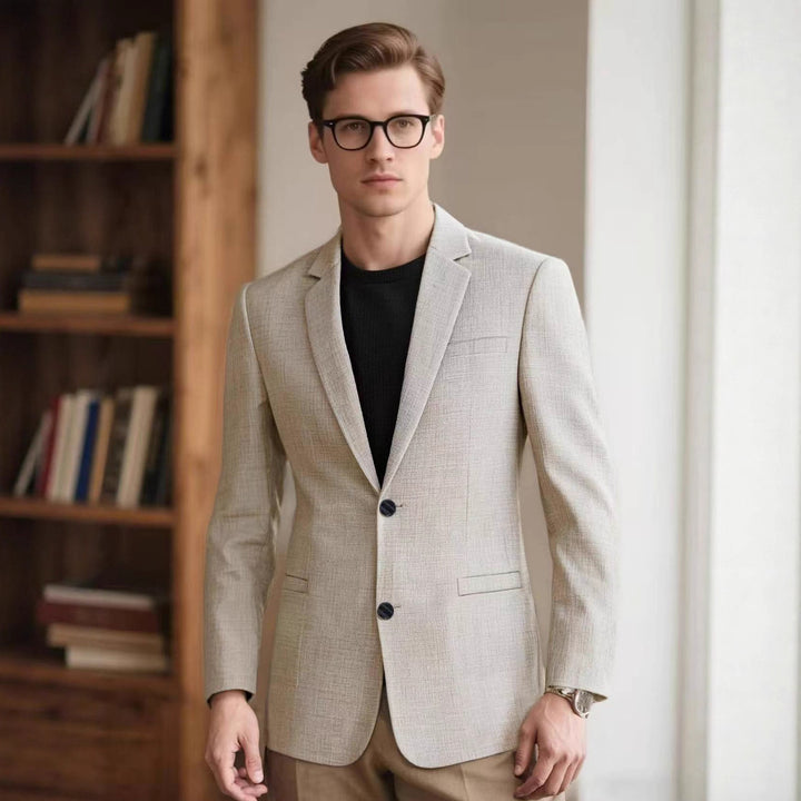 Elegant structured blazer for men with modern accents Lune London