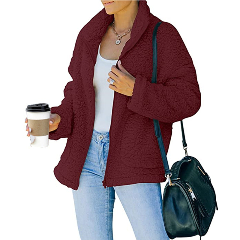 Women cozy fleece jacket with oversized cut and deep collar Lune London