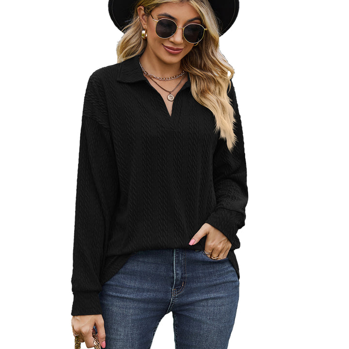 Casual women's sweater with textured cable pattern Lune London