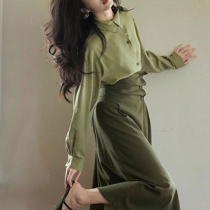 Jupe maxi élégante et moderne pour femmes avec découpe en coupe Chic & Stil