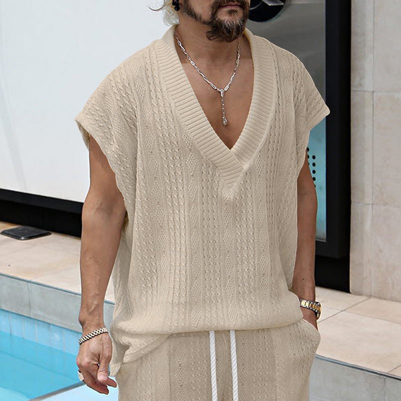 Casual Knit T-shirt for Men with V-neck and Oversized Fit Lune London