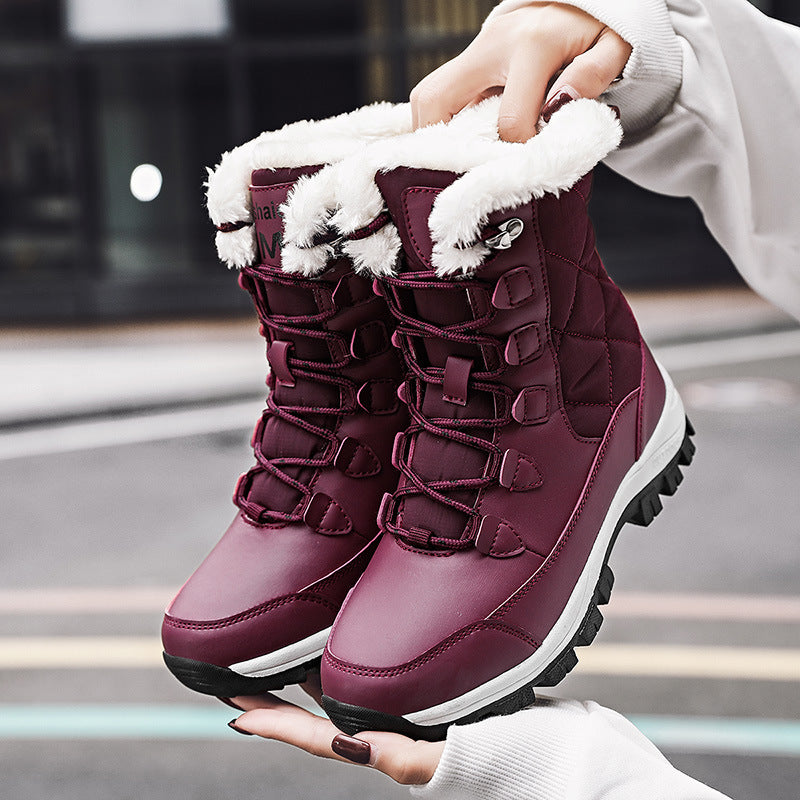 Winter boots for women with insulating lining and non-slip sole Lune London
